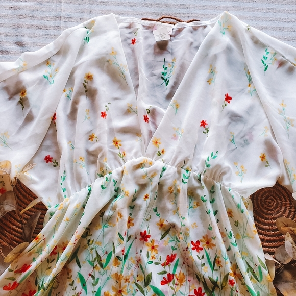 Vintage Cottagecore Sheer Top - Picture 2 of 4